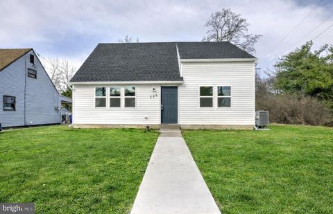 Photo of 225 Potts Drive, POTTSTOWN, PA 19464 (MLS # PAMC2168584)