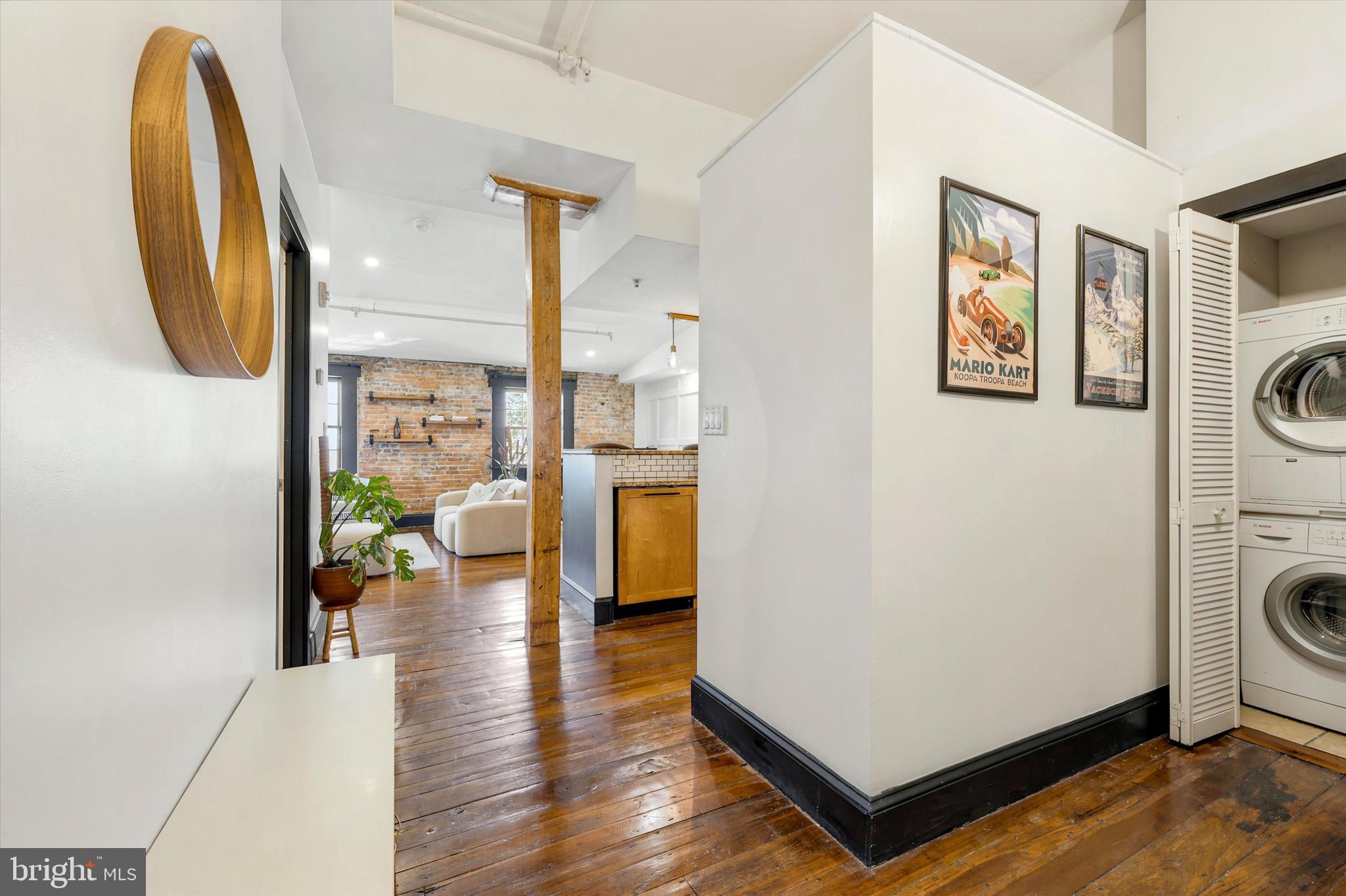 38 N FRONT STREET 4D