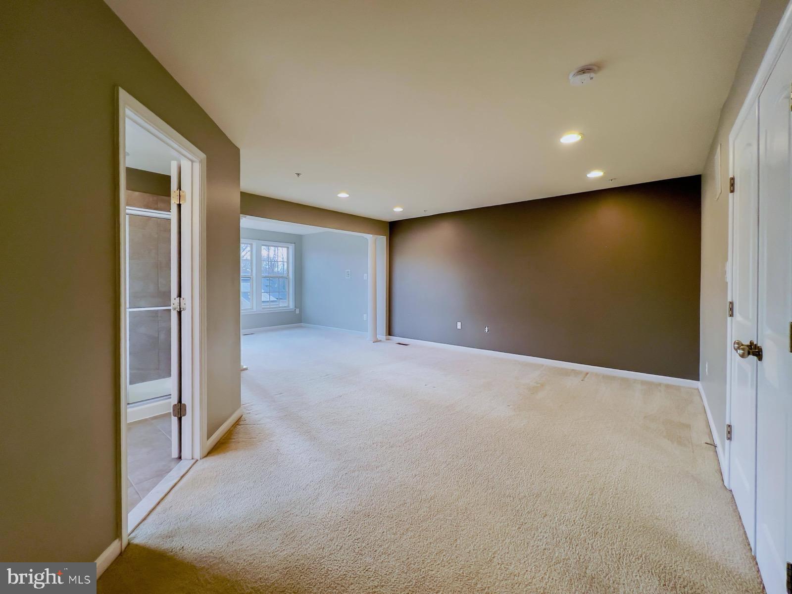 CRANBERRY WOODS - Residential