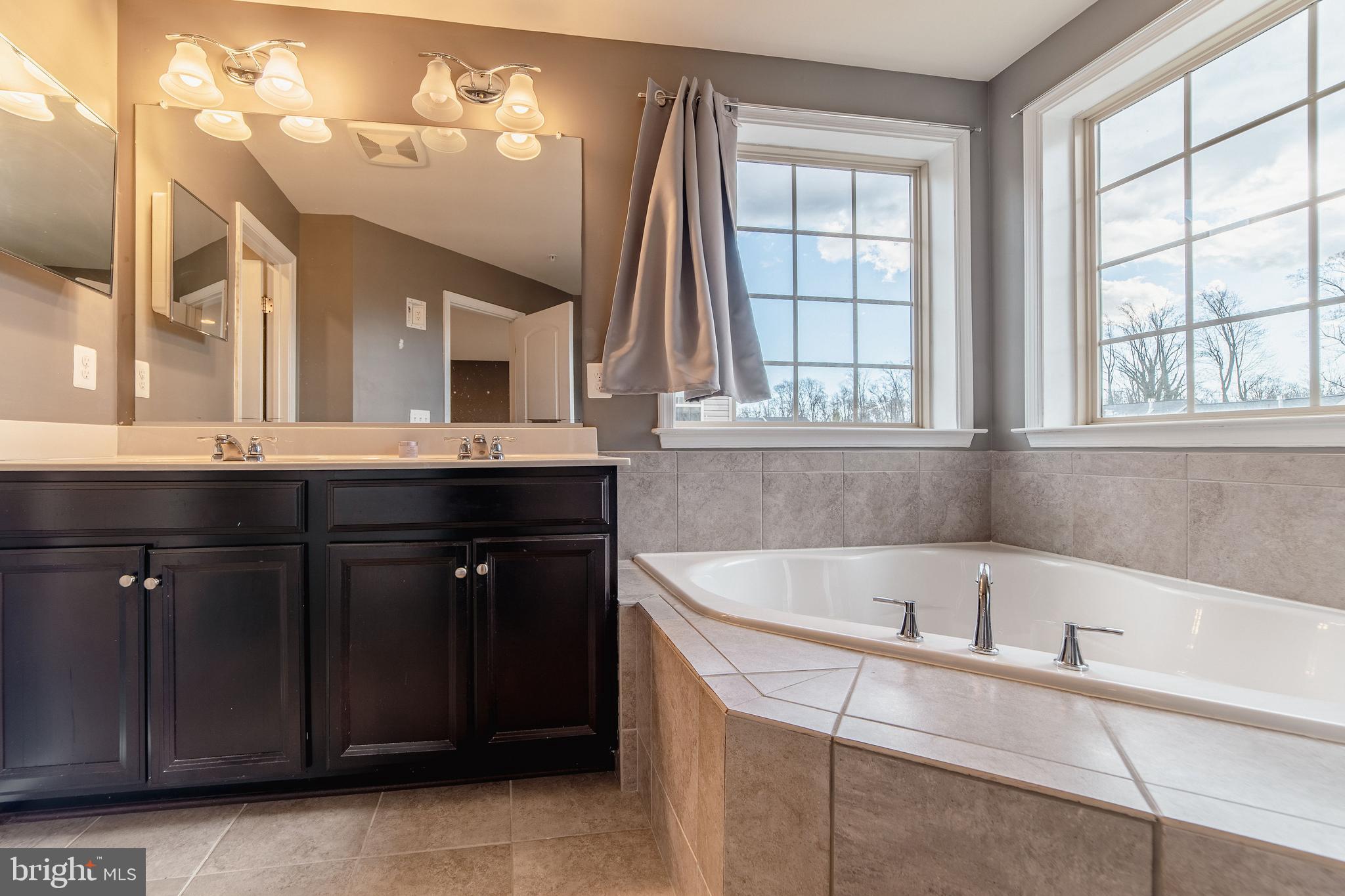 CANTERBURY VILLAGE - Residential