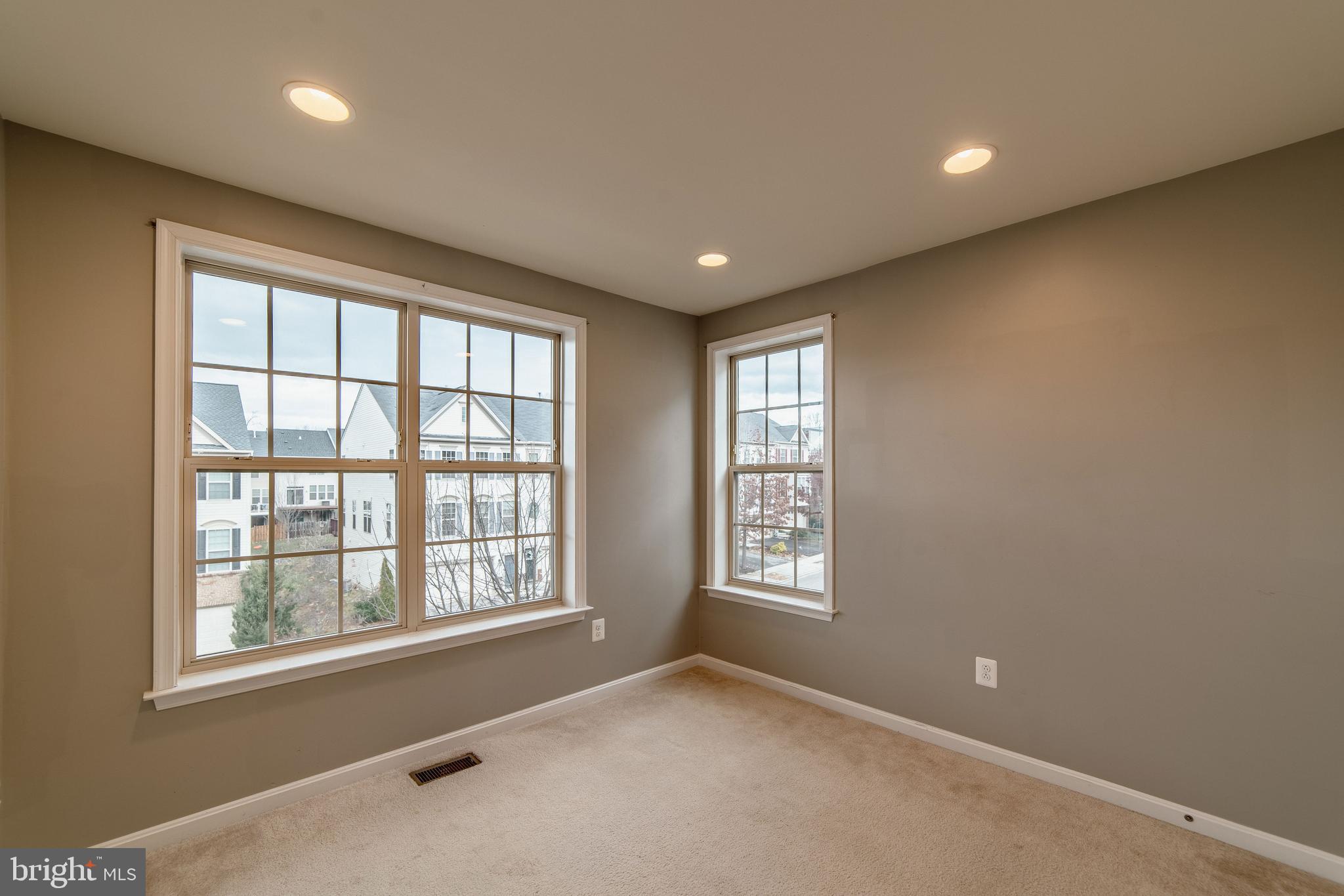 CANTERBURY VILLAGE - Residential