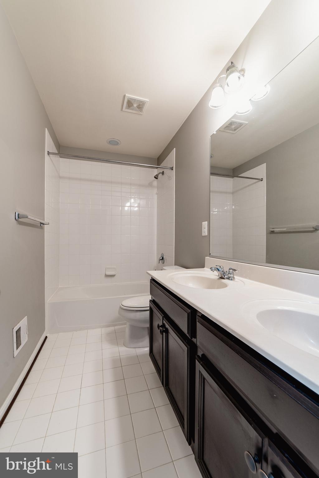 CANTERBURY VILLAGE - Residential