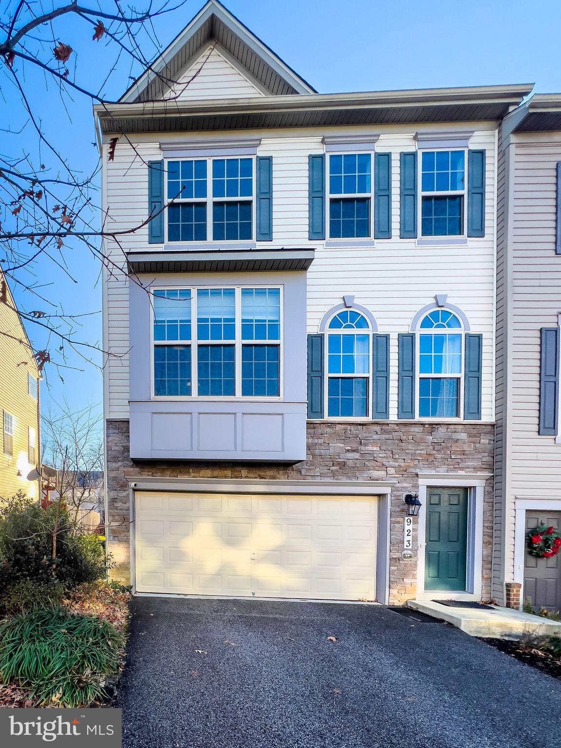 CANTERBURY VILLAGE - Residential