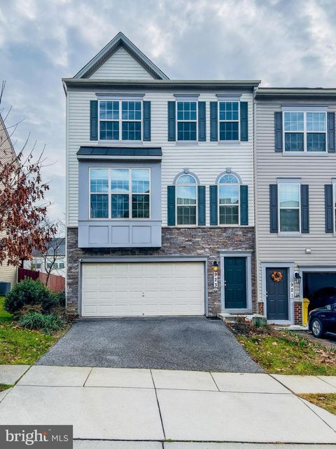 Photo of 923 Whitstable Boulevard, ARNOLD, MD 21012 (MLS # MDAA2130004)