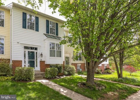 17372 LEGACY TERRACE ROUND HILL VA 20141