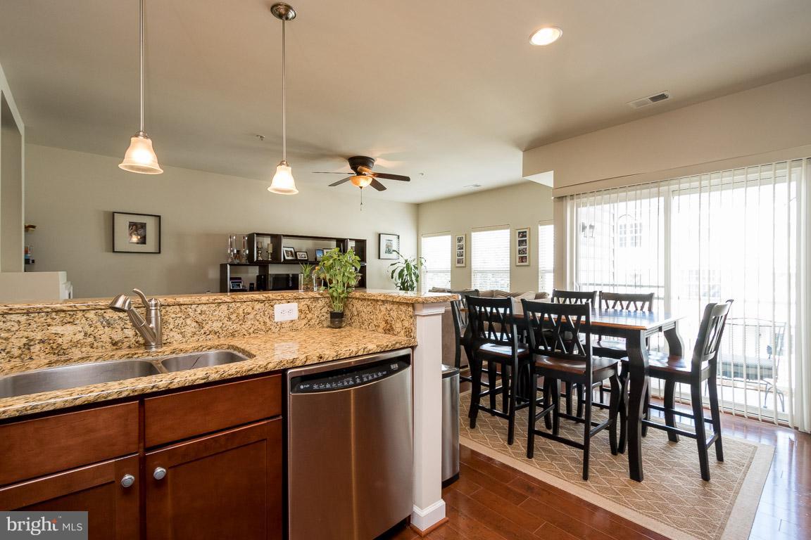 MARKET CENTER CONDOMINIUM - Residential