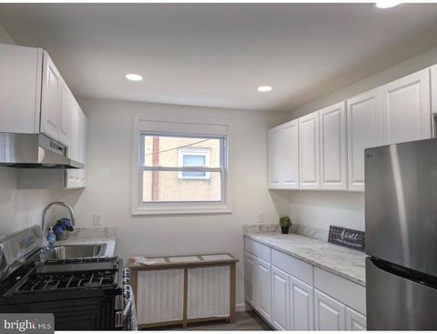 417 COPLEY RD UPPER DARBY PA 19082