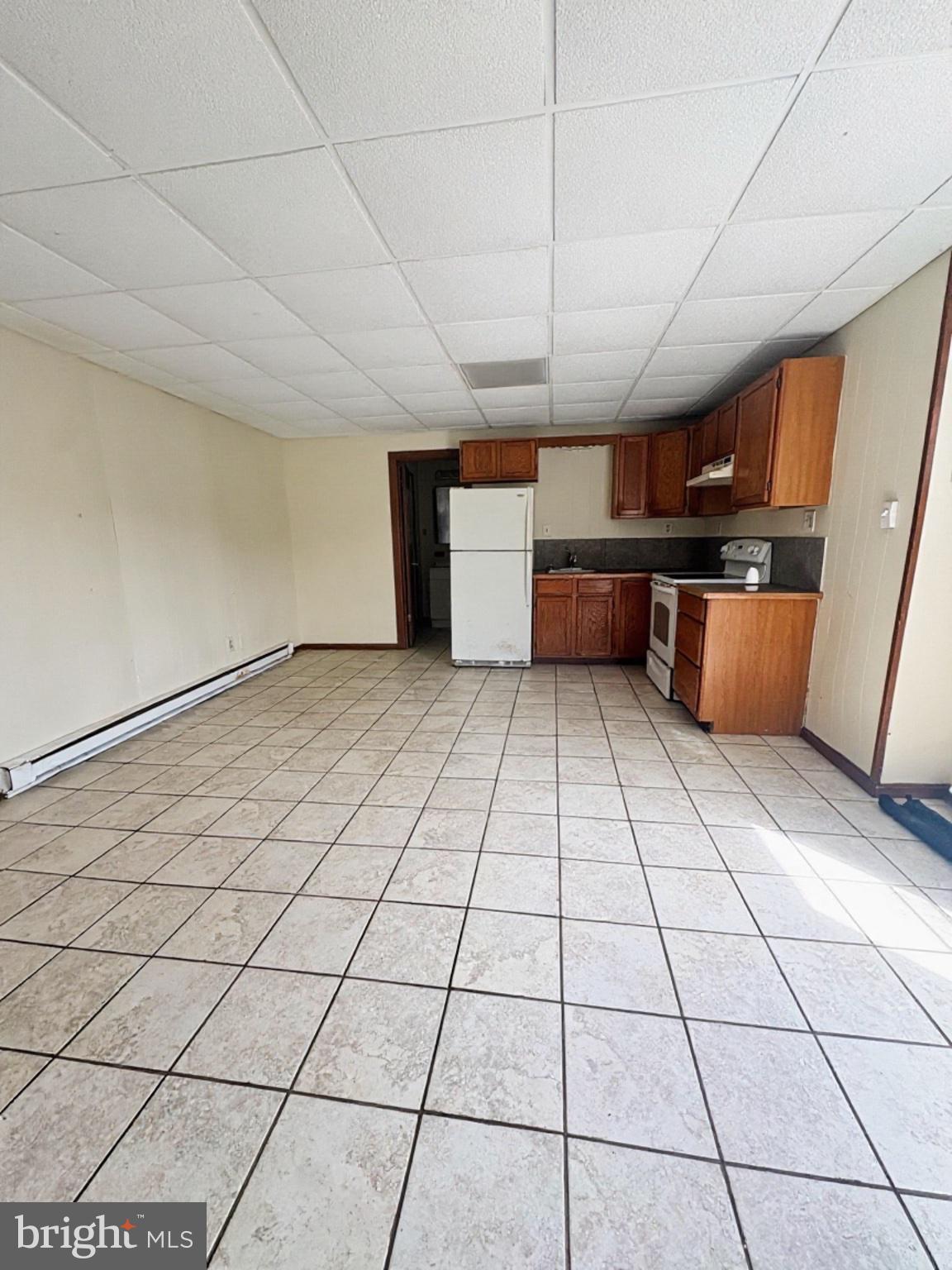 4862 DUPONT PARKWAY
