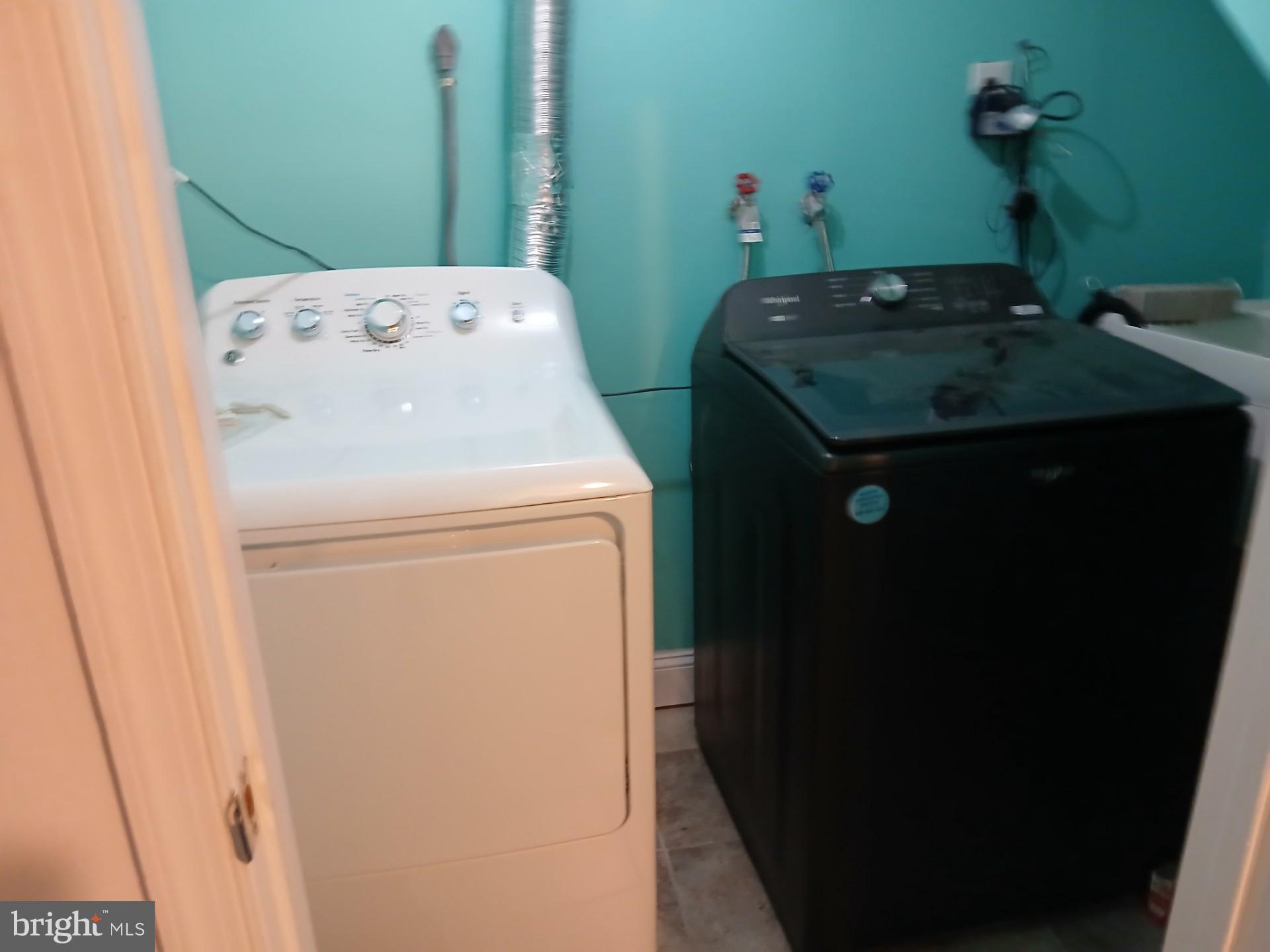 HYNESBORO PARK - Residential