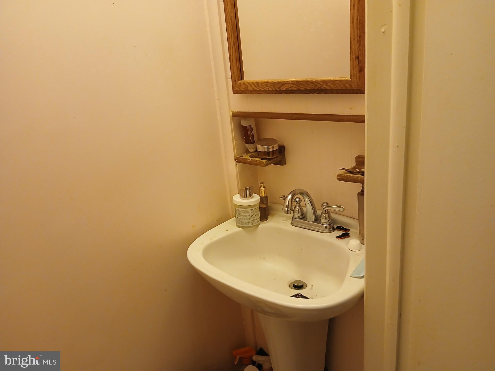 HYNESBORO PARK - Residential