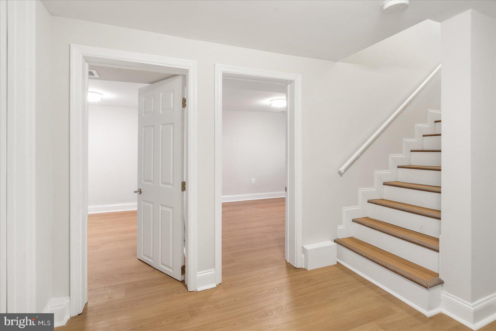 WINDSOR HILLS - Residential