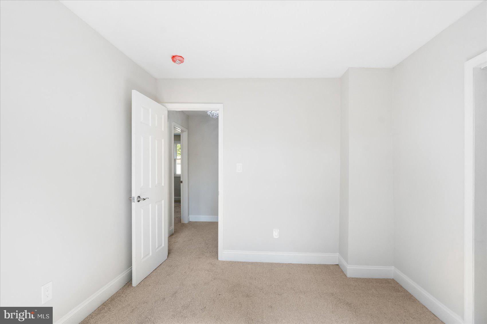 WINDSOR HILLS - Residential