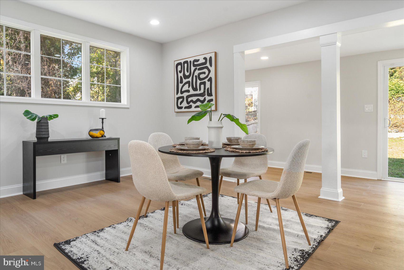 WINDSOR HILLS - Residential