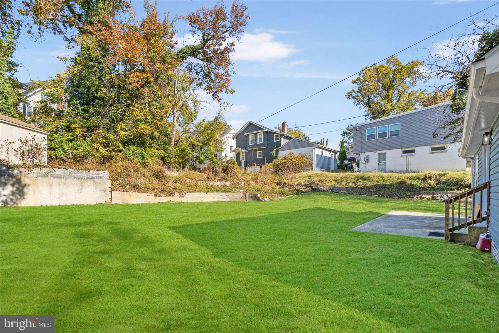 WINDSOR HILLS - Residential