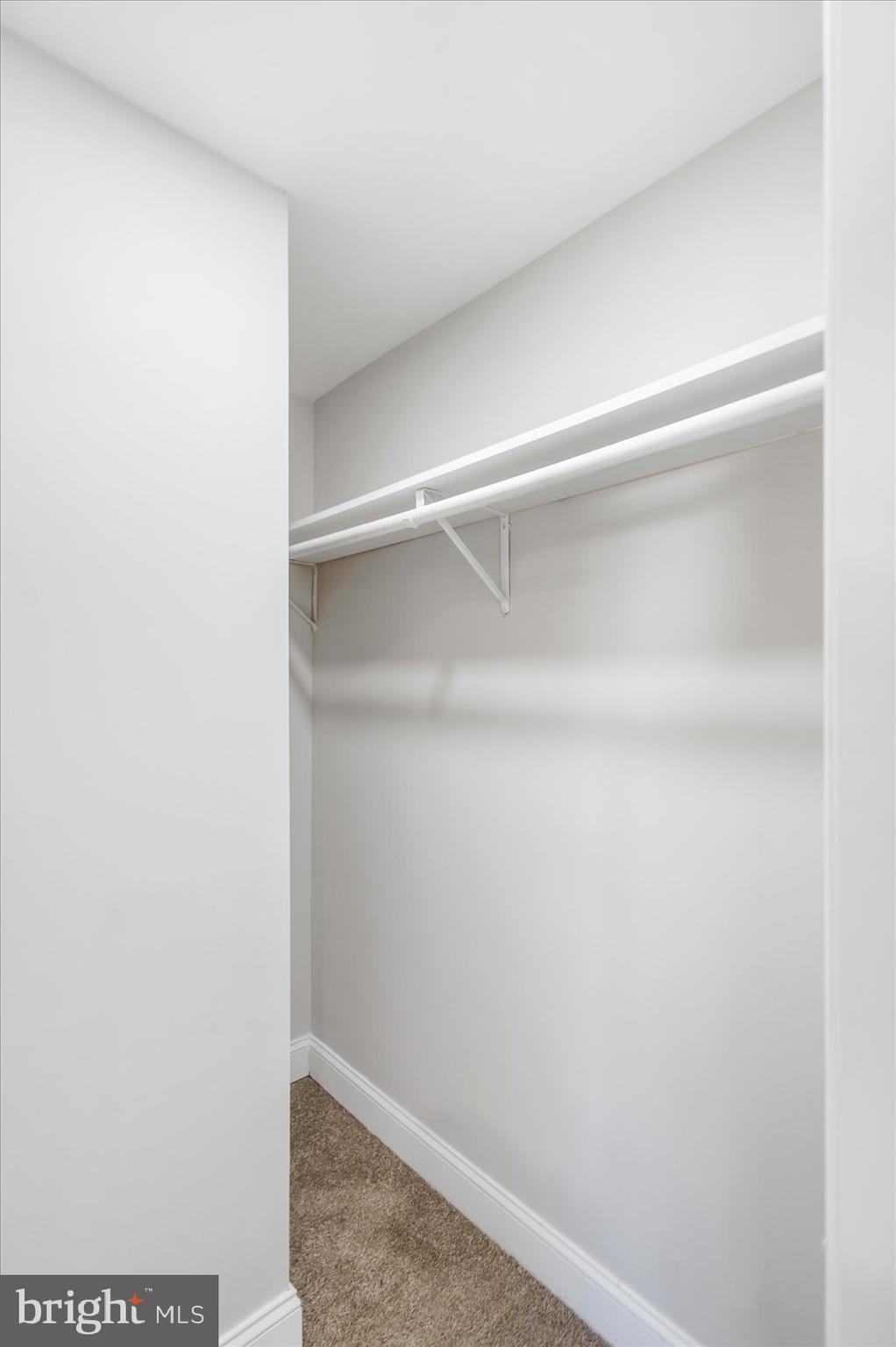 WINDSOR HILLS - Residential