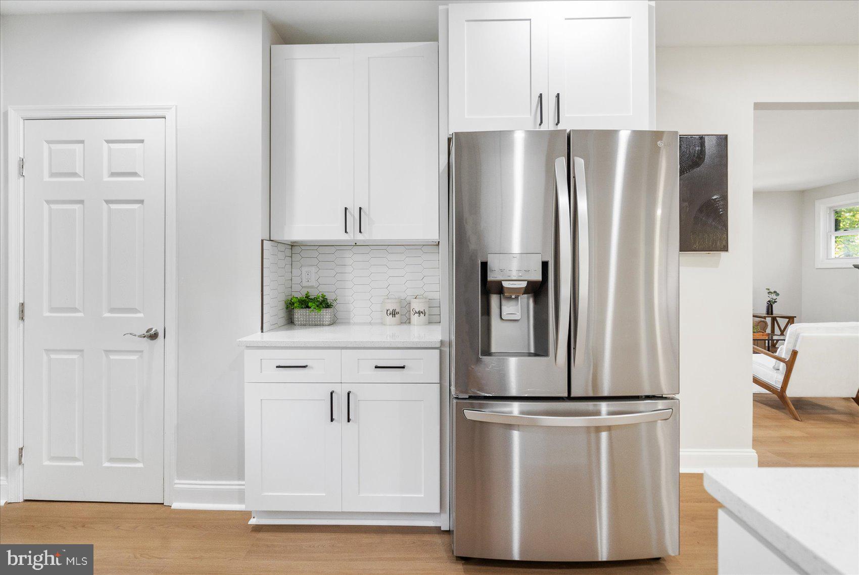 WINDSOR HILLS - Residential