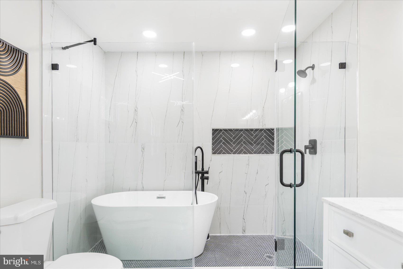 WINDSOR HILLS - Residential