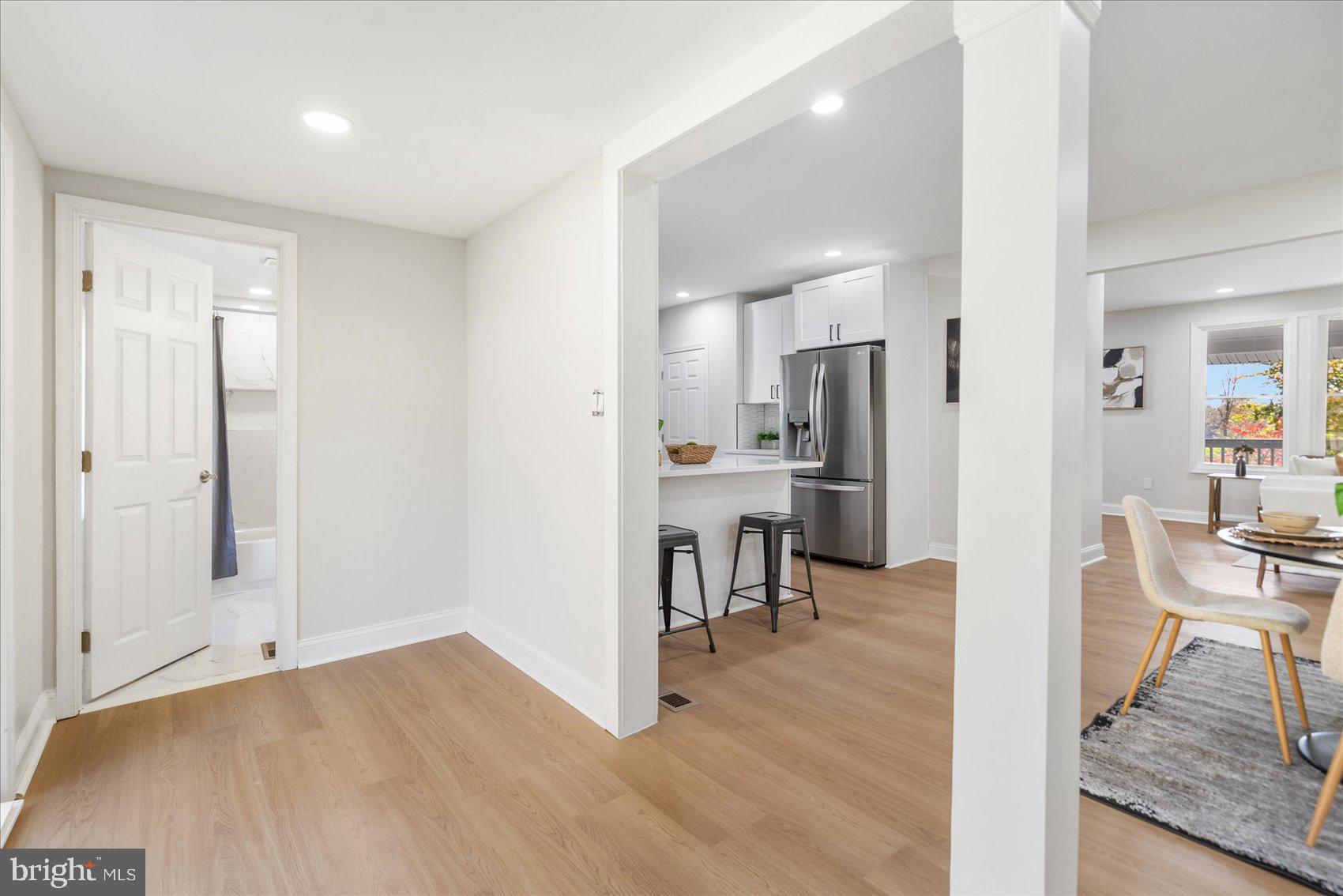 WINDSOR HILLS - Residential