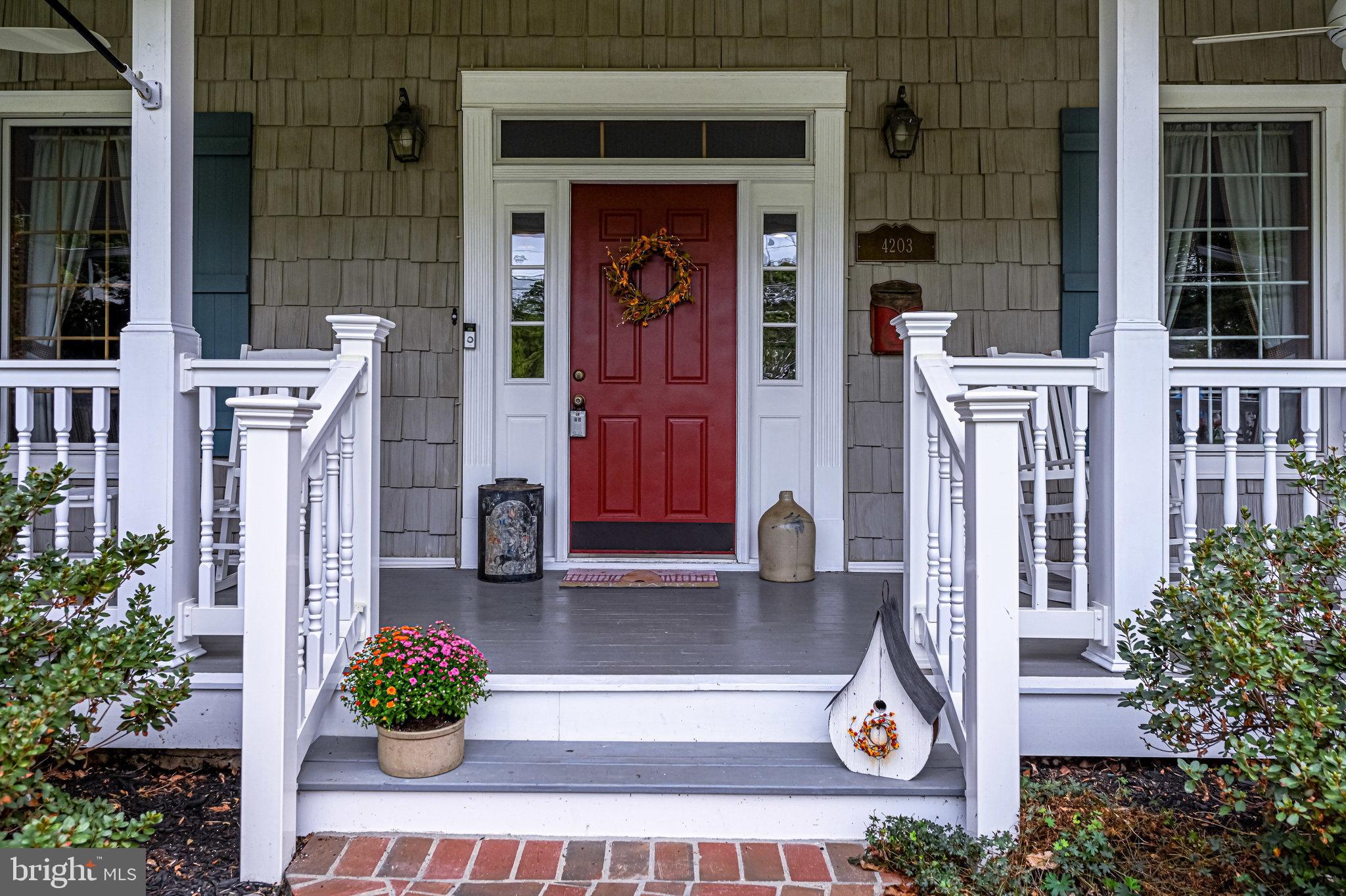 HOLLY PARK - Residential