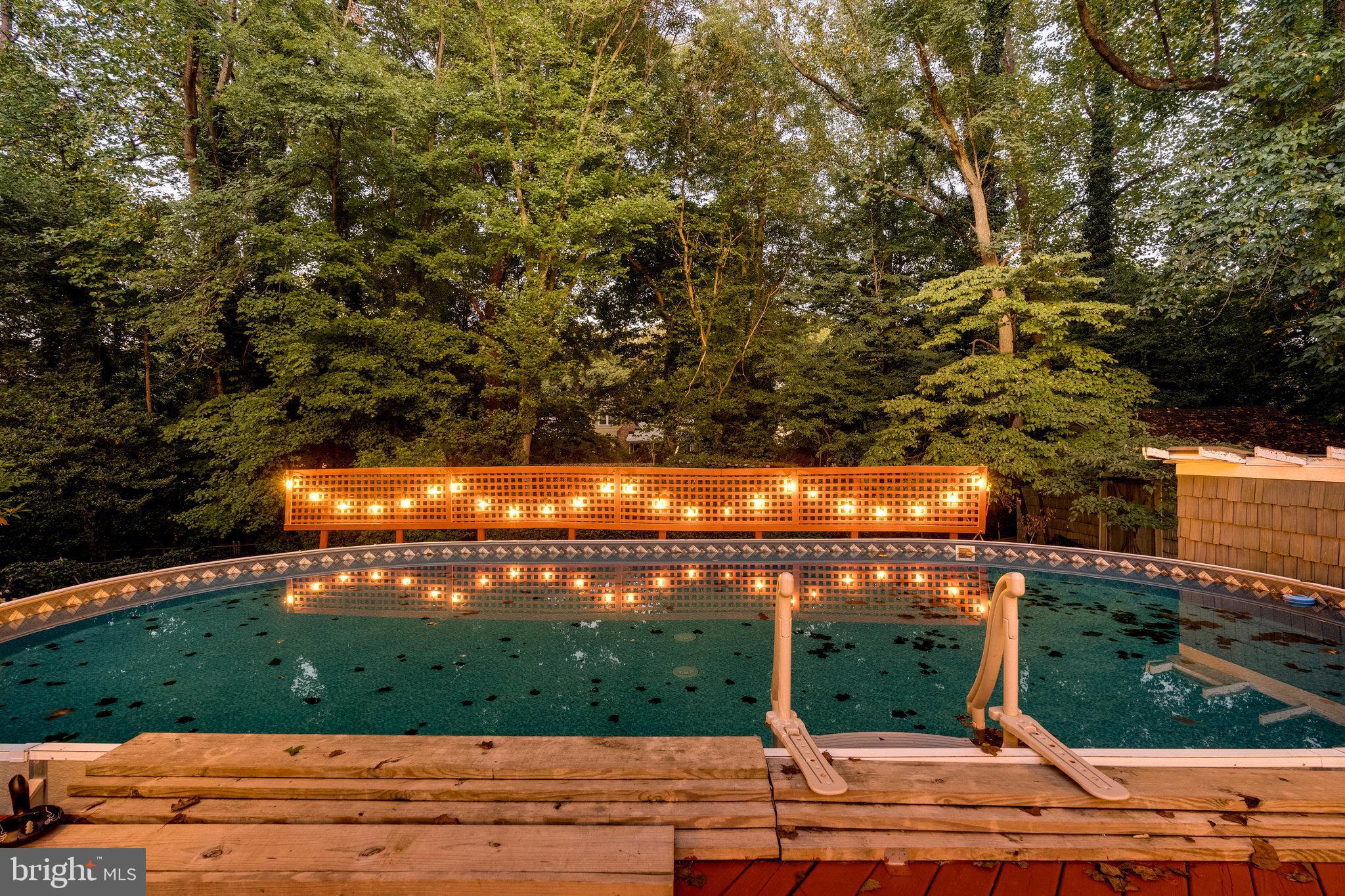 HOLLY PARK - Residential