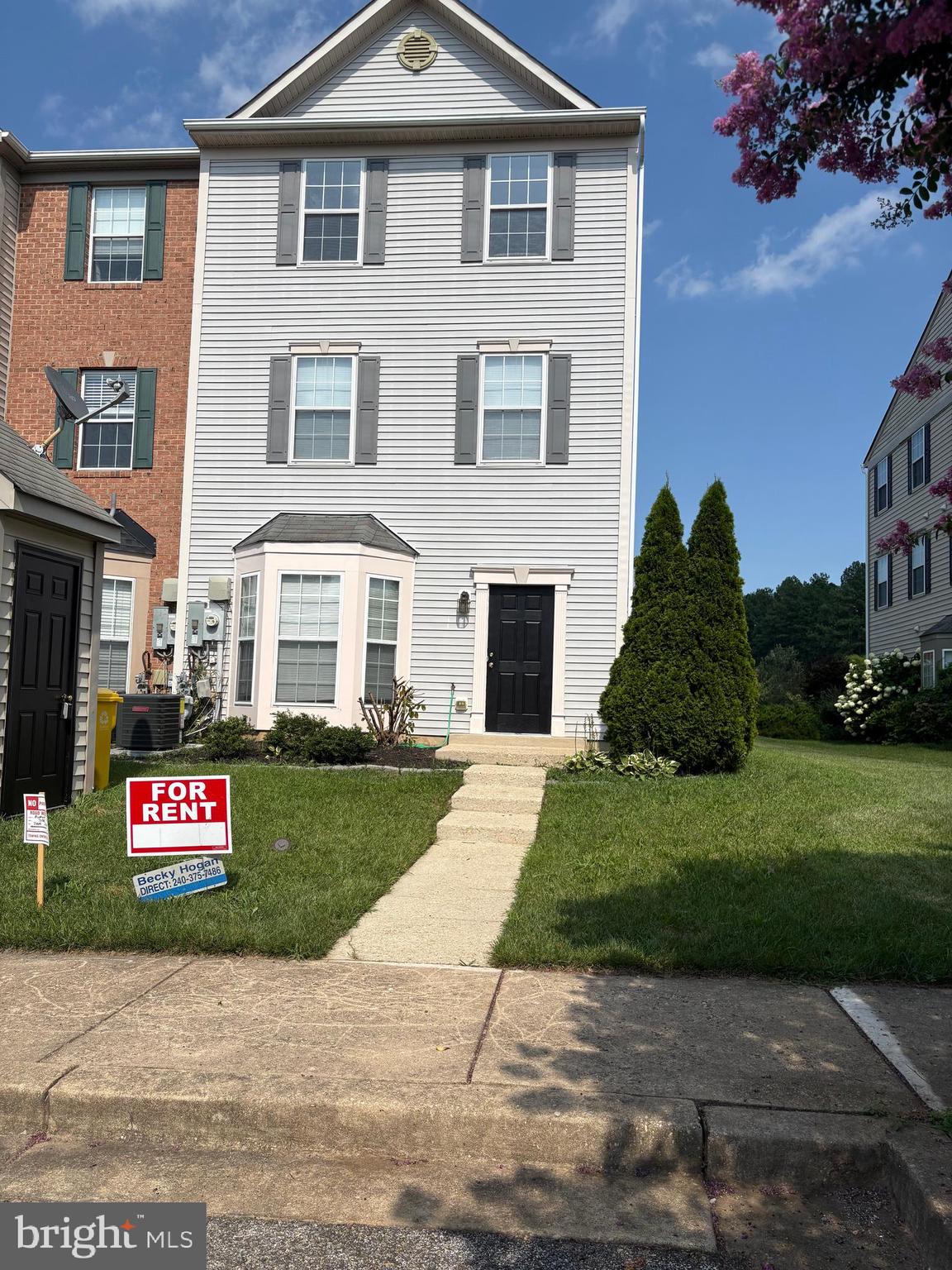 Back on market. Previous applicants changed their mind. Neutrally decorated END townhouse unit (back-back) in desirable Seven Oaks available July 1, 2025. 3Bedrooms, 2.5 bathrooms. Freshly painted and professionally cleaned carpeting. Newer updated appliances in kitchen. Main suite with walk-in closet; super en-suite bathroom, sitting area. Second level has 2 large bedrooms and utility room in addition to spacious full bath. Pets case-by-case. Additional pet rent of $50 per month per pet. Great location? Close to Fort Meade, Baltimore, D.C., Annapolis, and surrounding areas.