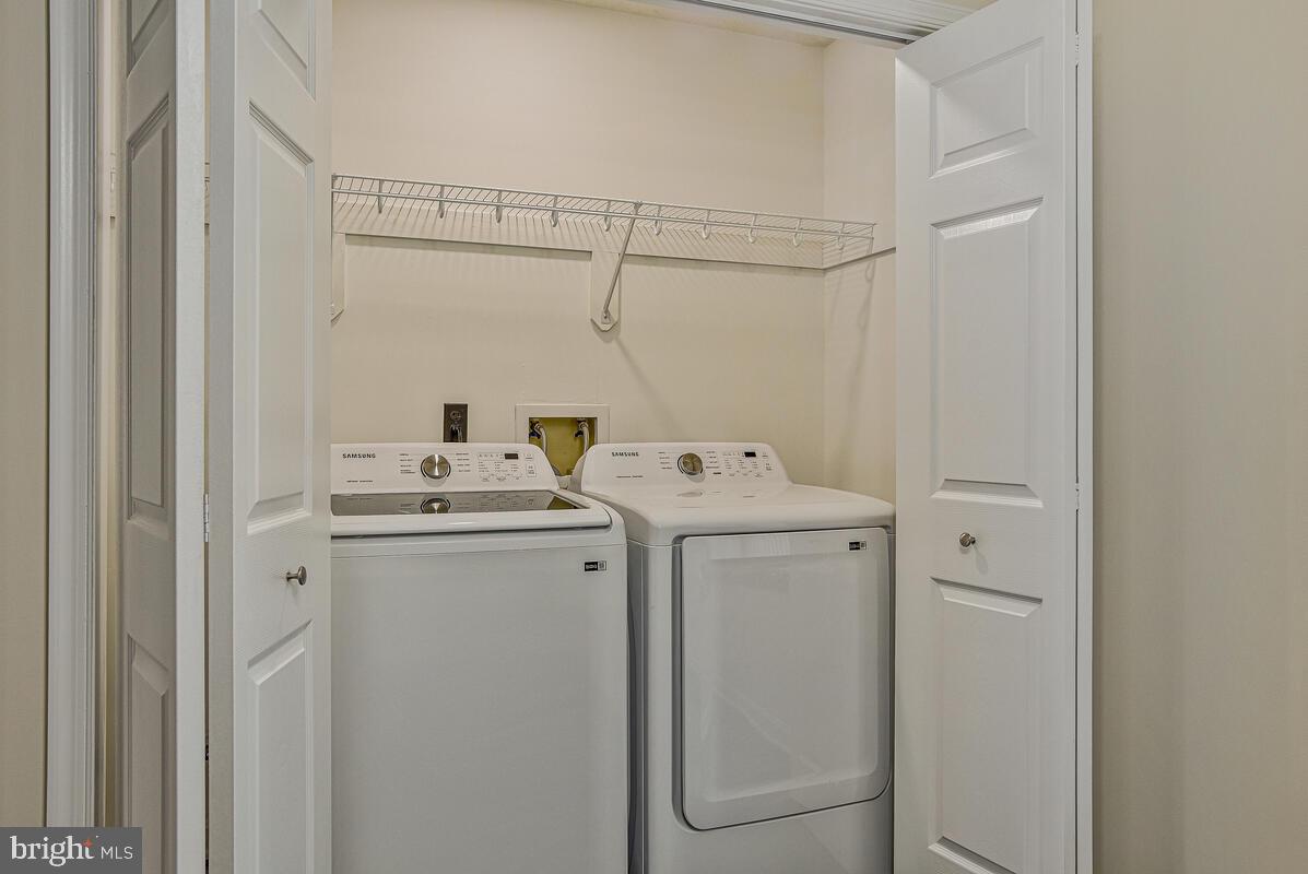 BENEDICT FARMS - Residential