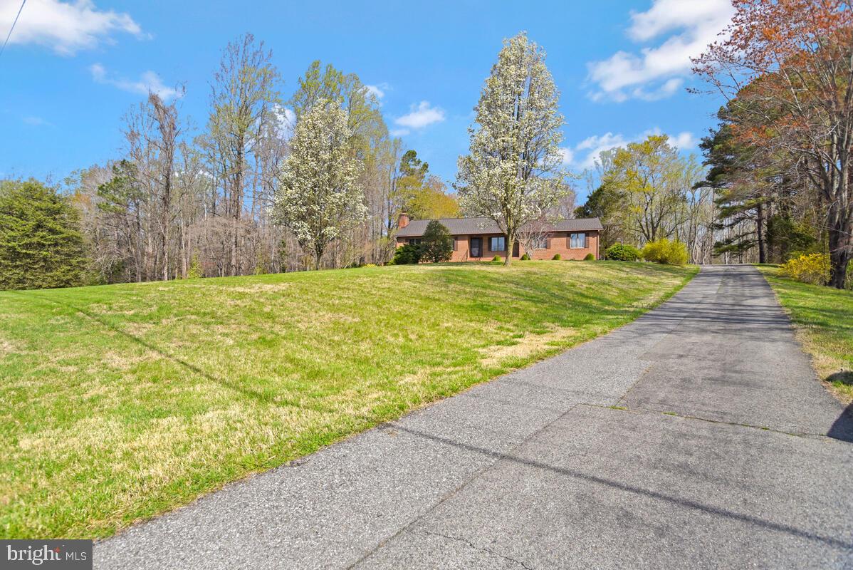 BENEDICT FARMS - Residential