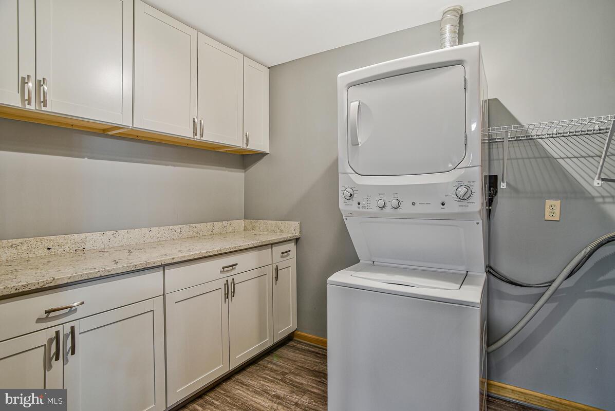 BENEDICT FARMS - Residential