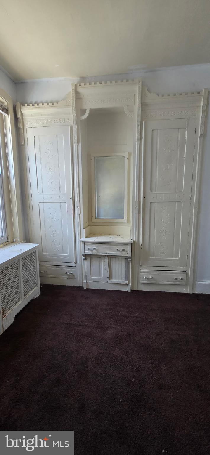 GERMANTOWN - Residential