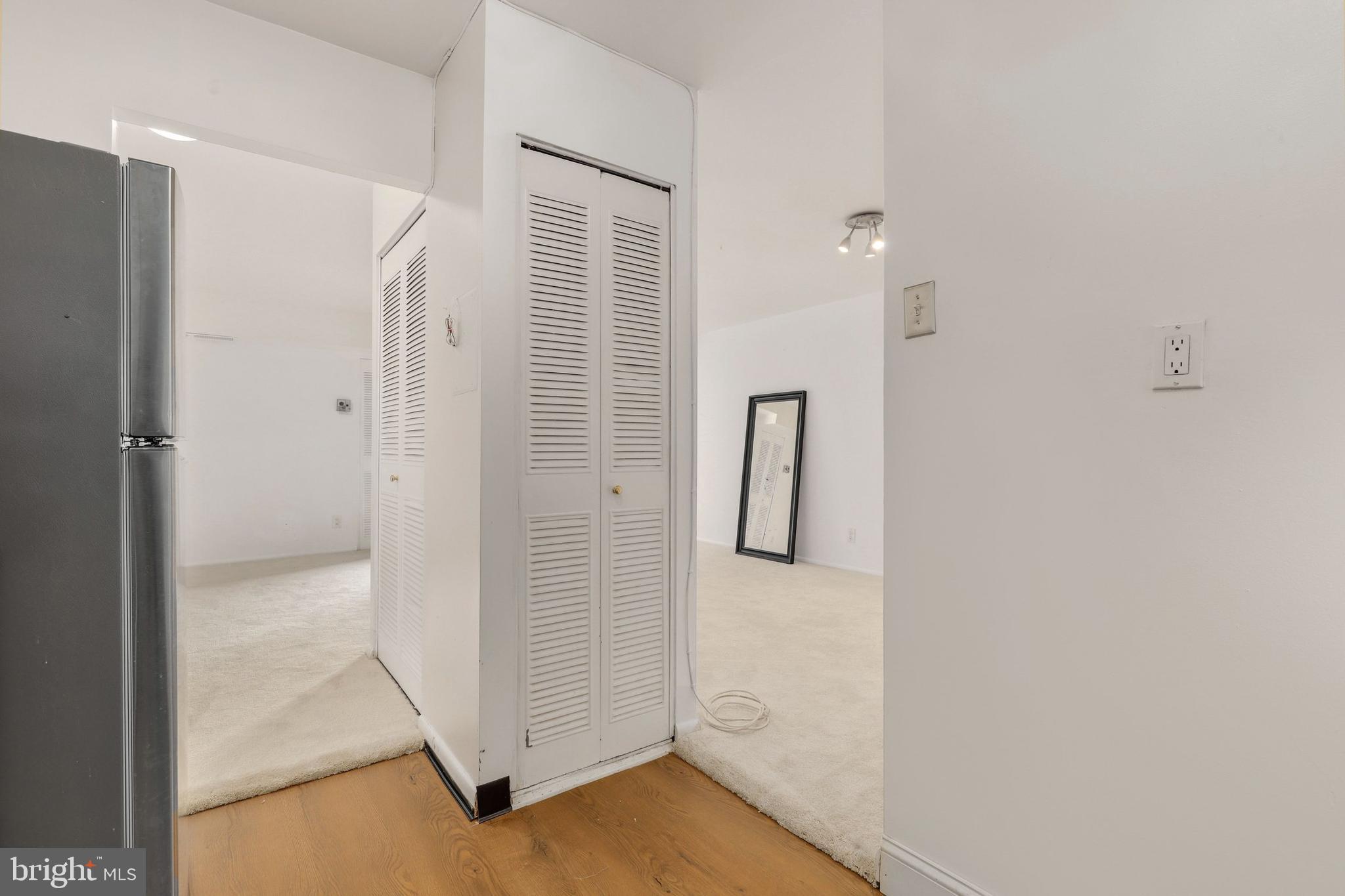 AMERICANA FINMARK - Residential