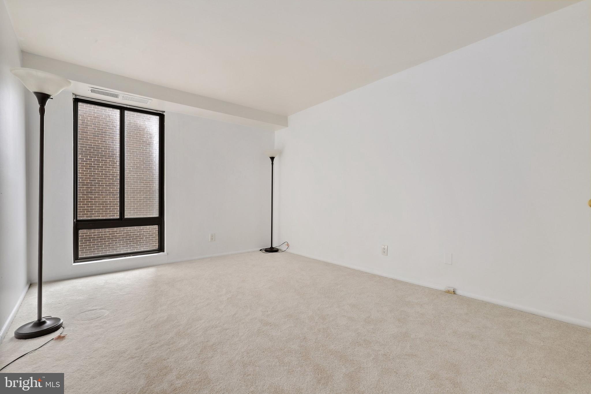 AMERICANA FINMARK - Residential