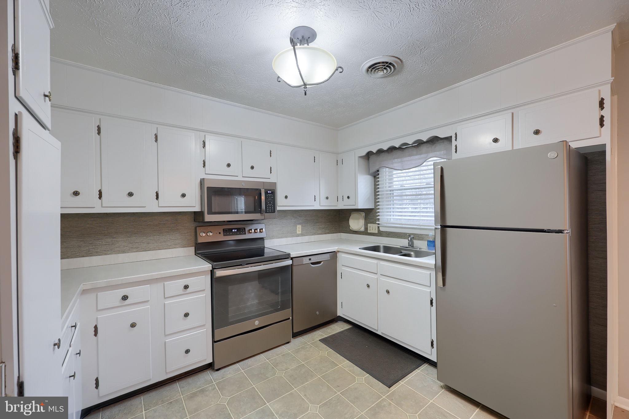 FAIRVIEW TWP - Residential