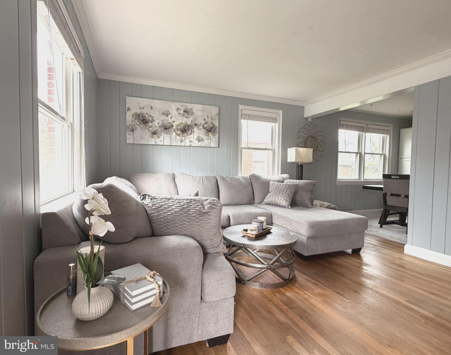 6011 EASTERN PARKWAY