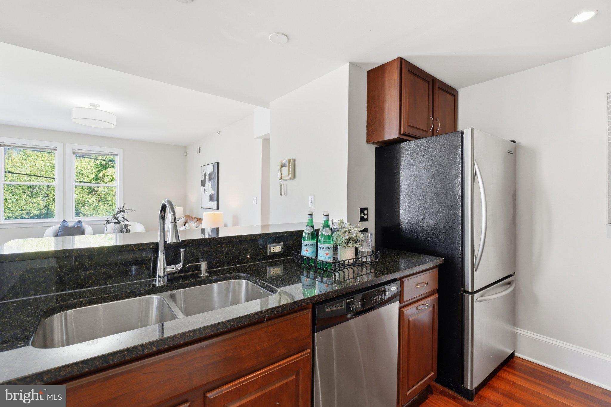 1465 COLUMBIA ROAD NW 203