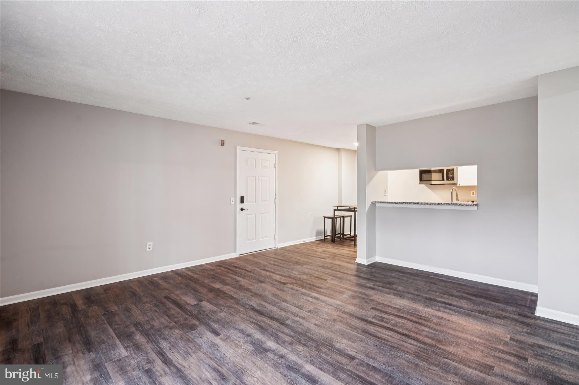 ELKRIDGE TOWN CENTER - Residential