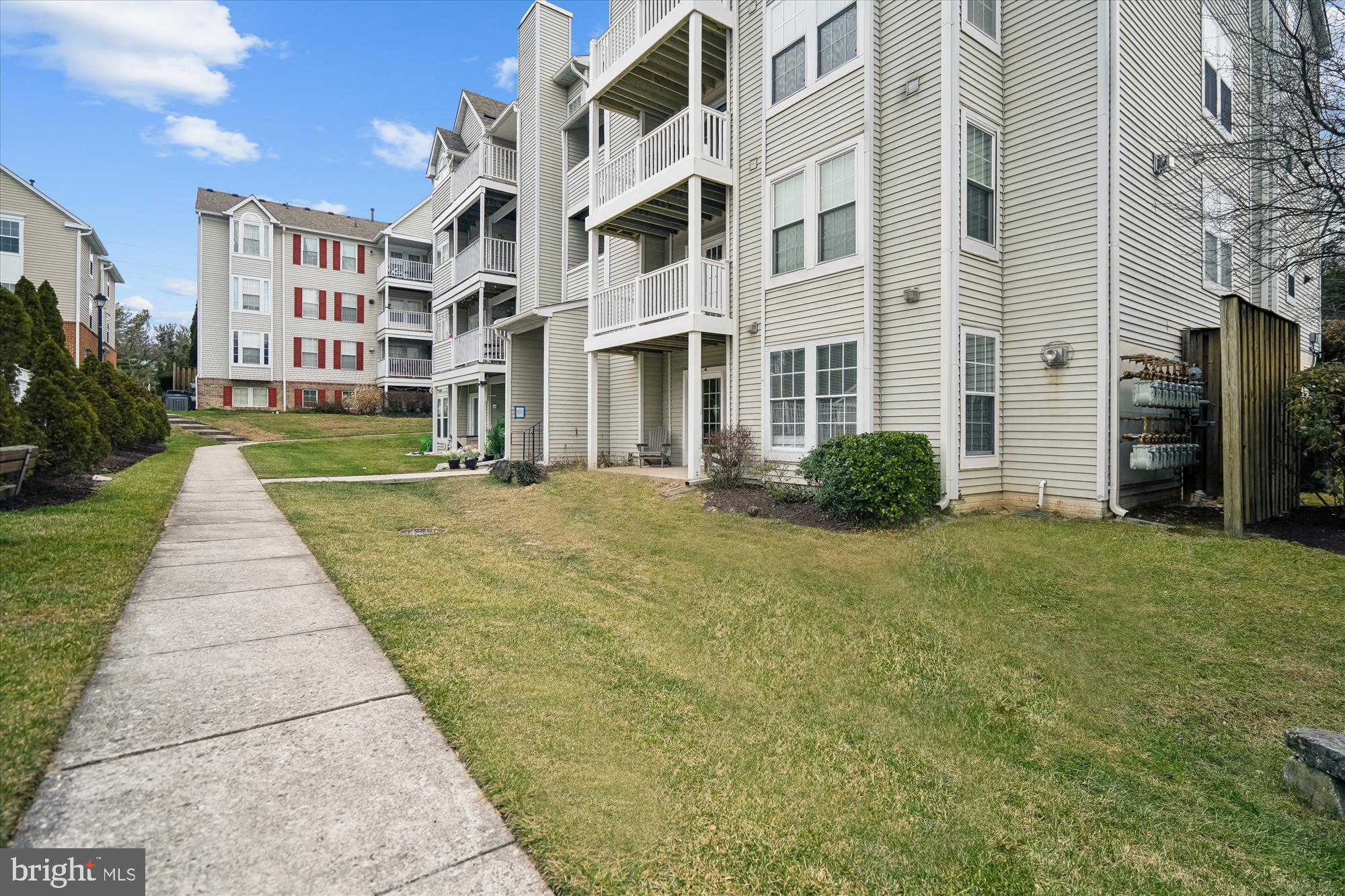 ELKRIDGE TOWN CENTER - Residential