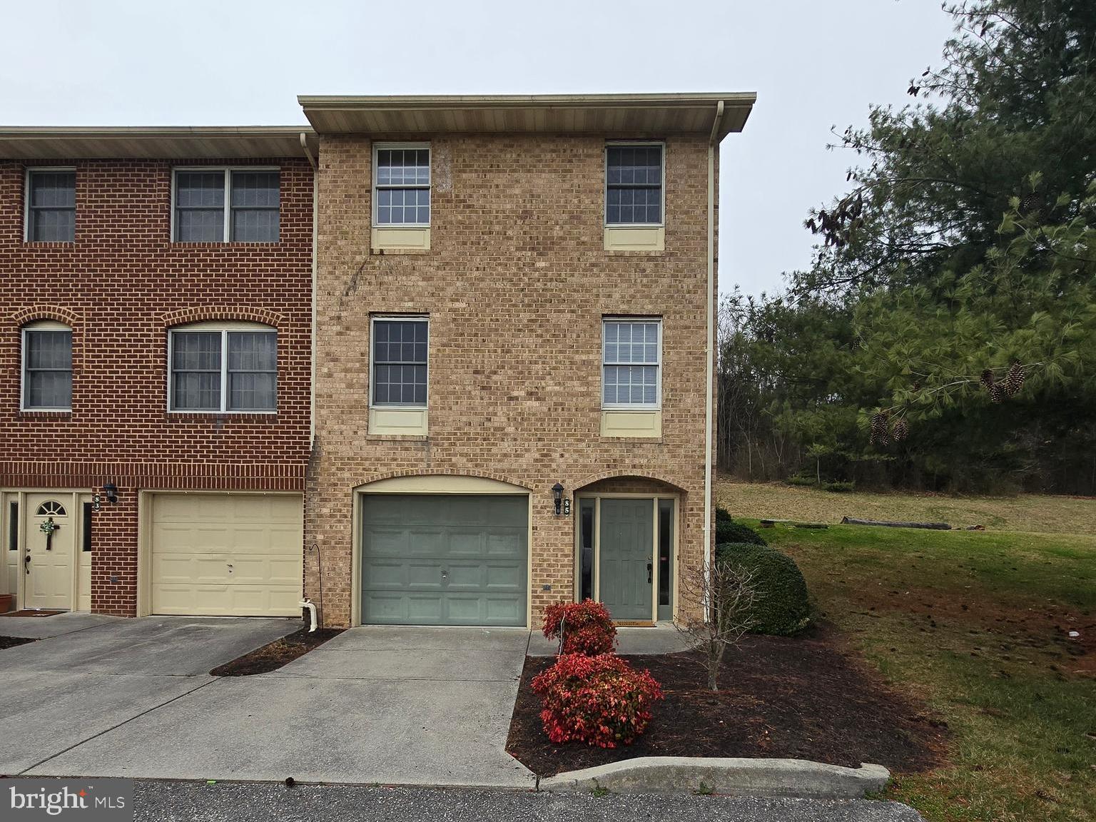 Great End Unit Town Home in Falling Waters. Great views, garage, 2 ample sized bedrooms . Location close to I-81,schools, shopping and more! Pets allowed case by case. WATER,SEWER,TRASH AND LAWN CARE INCLUDED. Complete with WASHER & DRYER. Similar photos . $110.00 PER YEAR AMBULANCE FEE.
