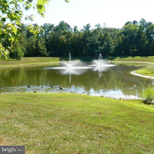 THE TOWNES AT WESTBURY - Residential Lease