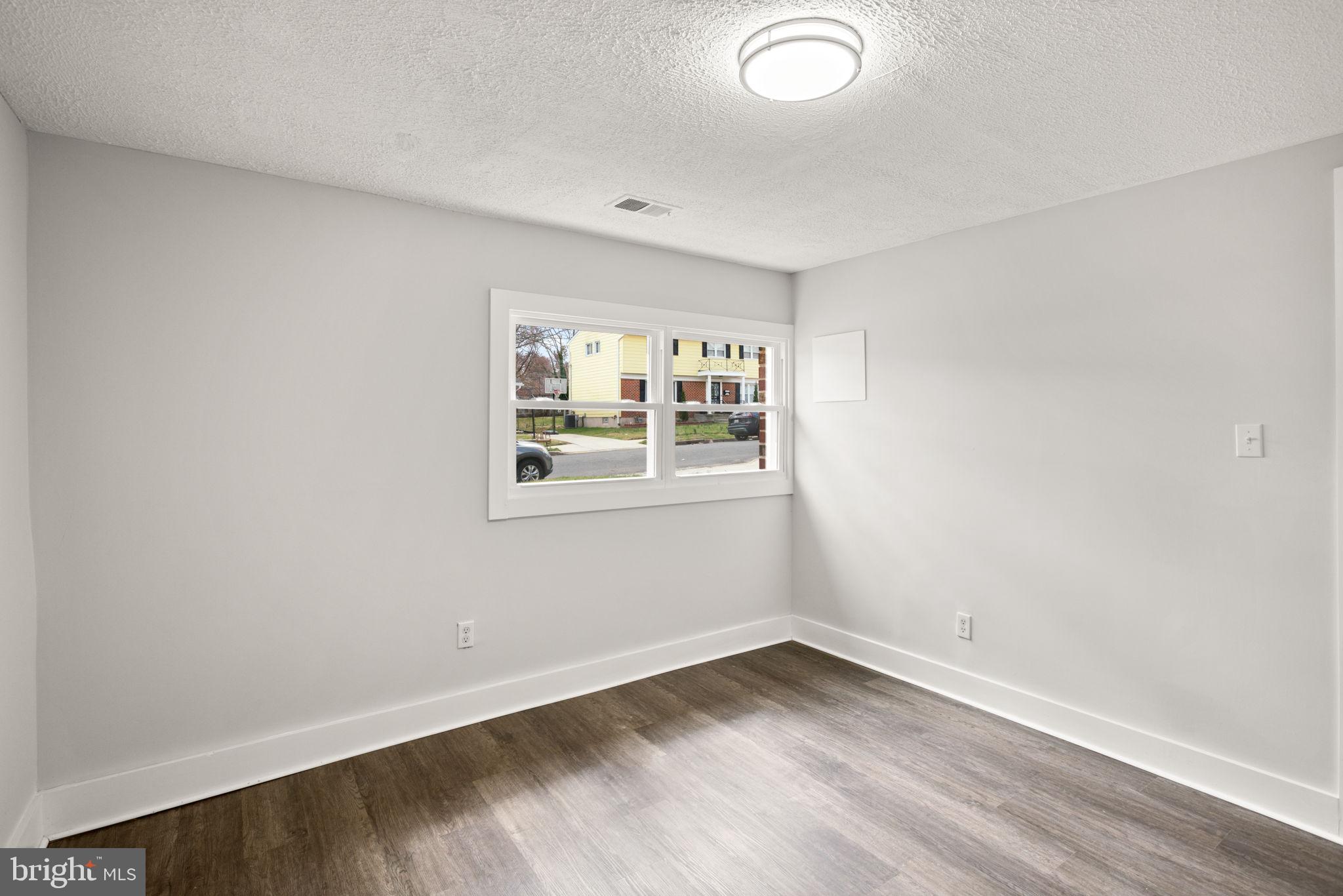 WOODLANDS - Residential