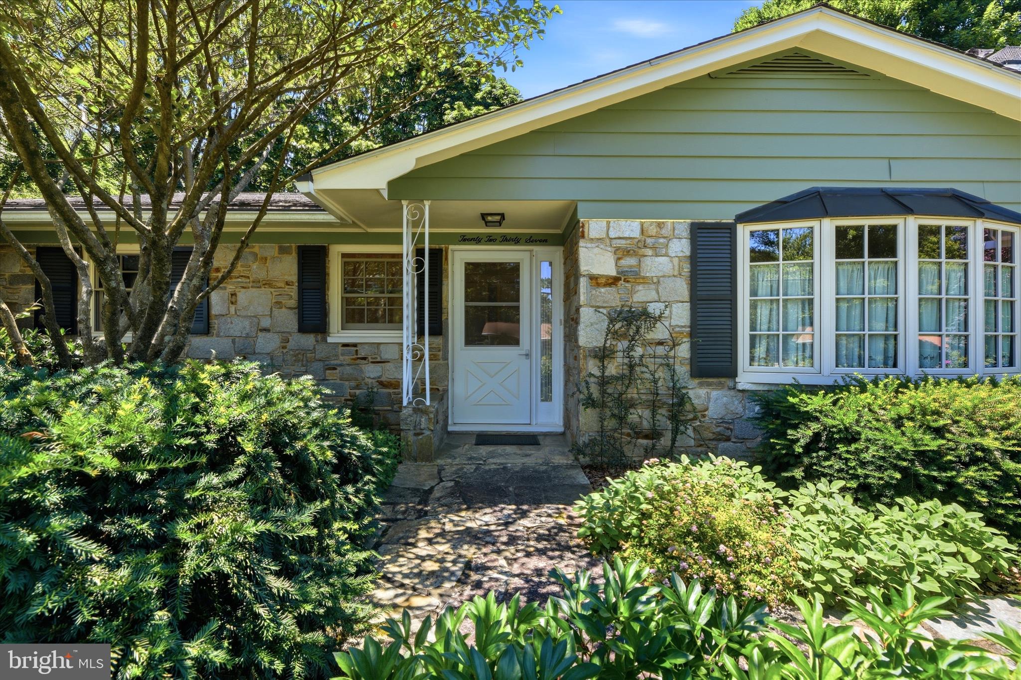 2237 SAMS CREEK ROAD