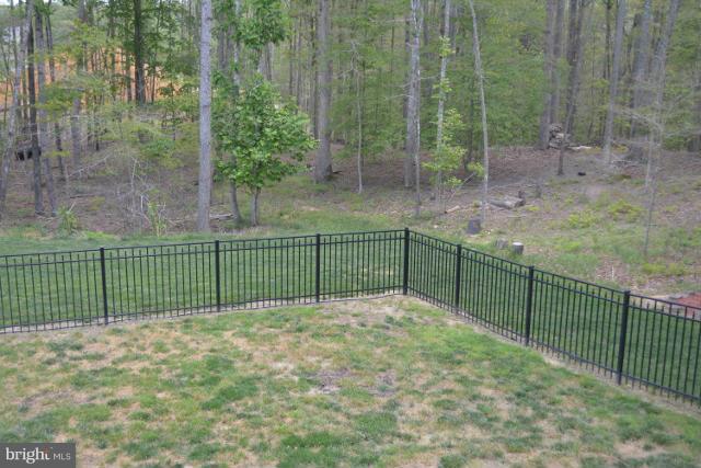 BEN OAKS - Residential