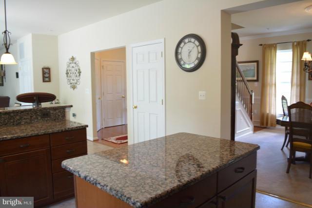 BEN OAKS - Residential