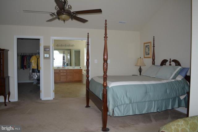 BEN OAKS - Residential