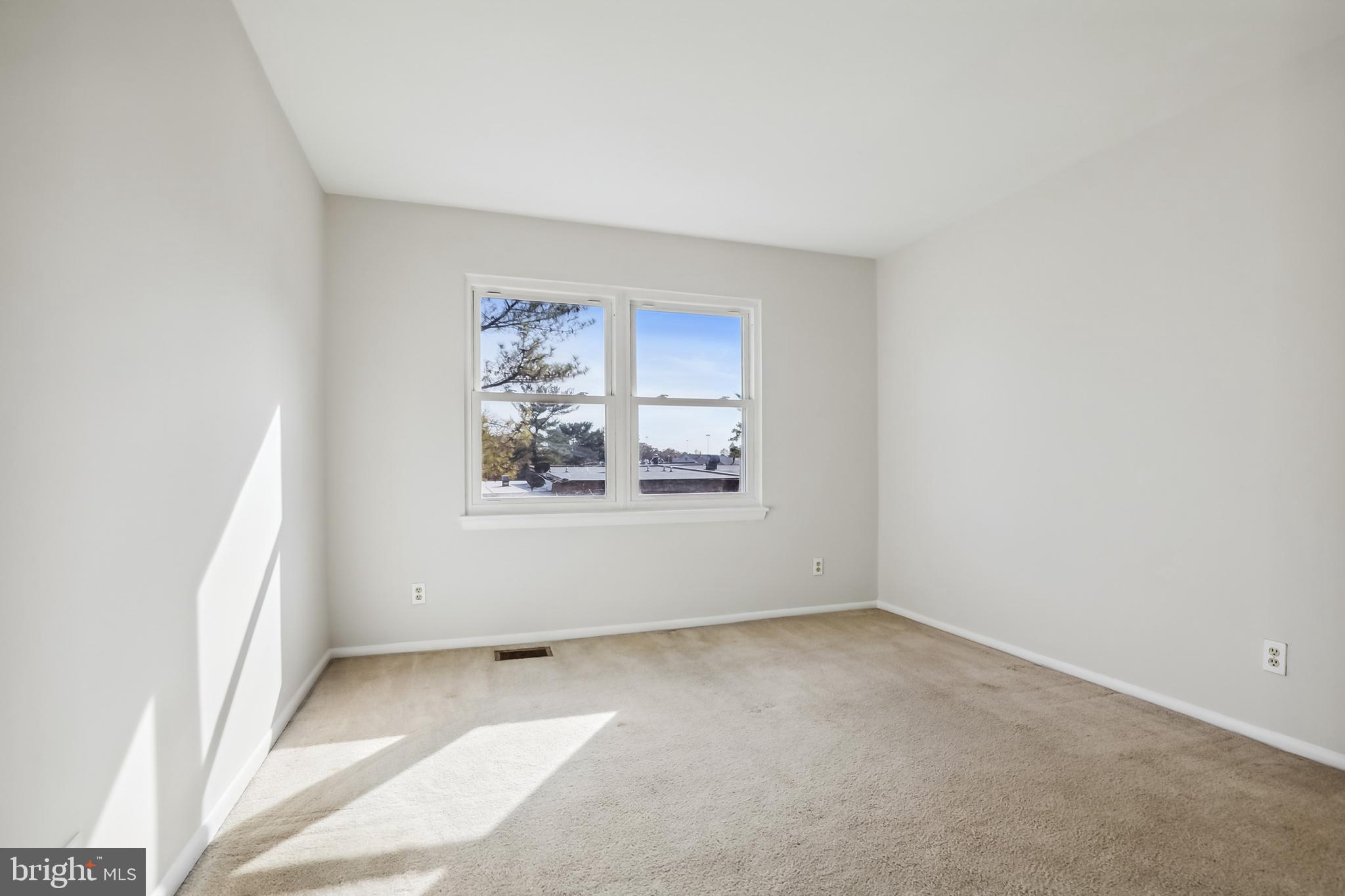 CEDAR VILLAGE - Residential