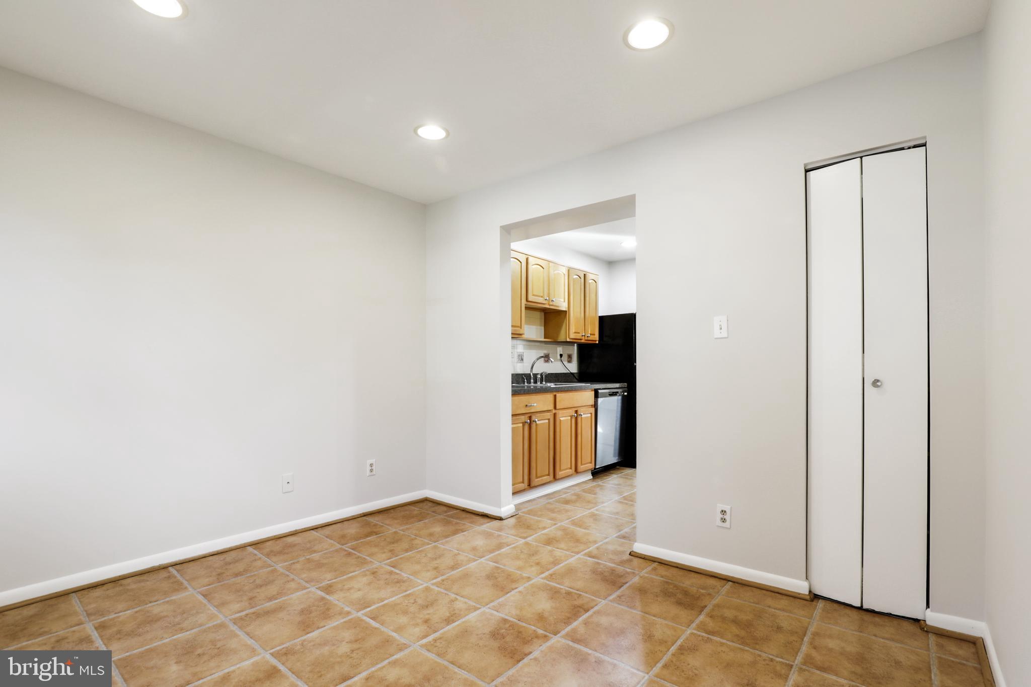 CEDAR VILLAGE - Residential