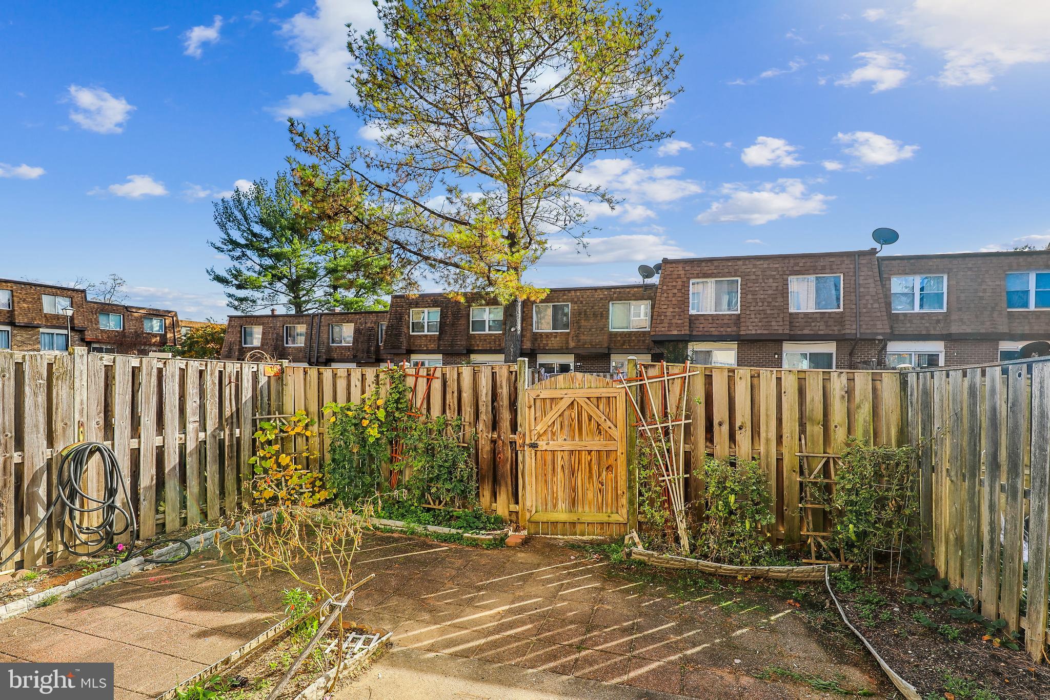 CEDAR VILLAGE - Residential