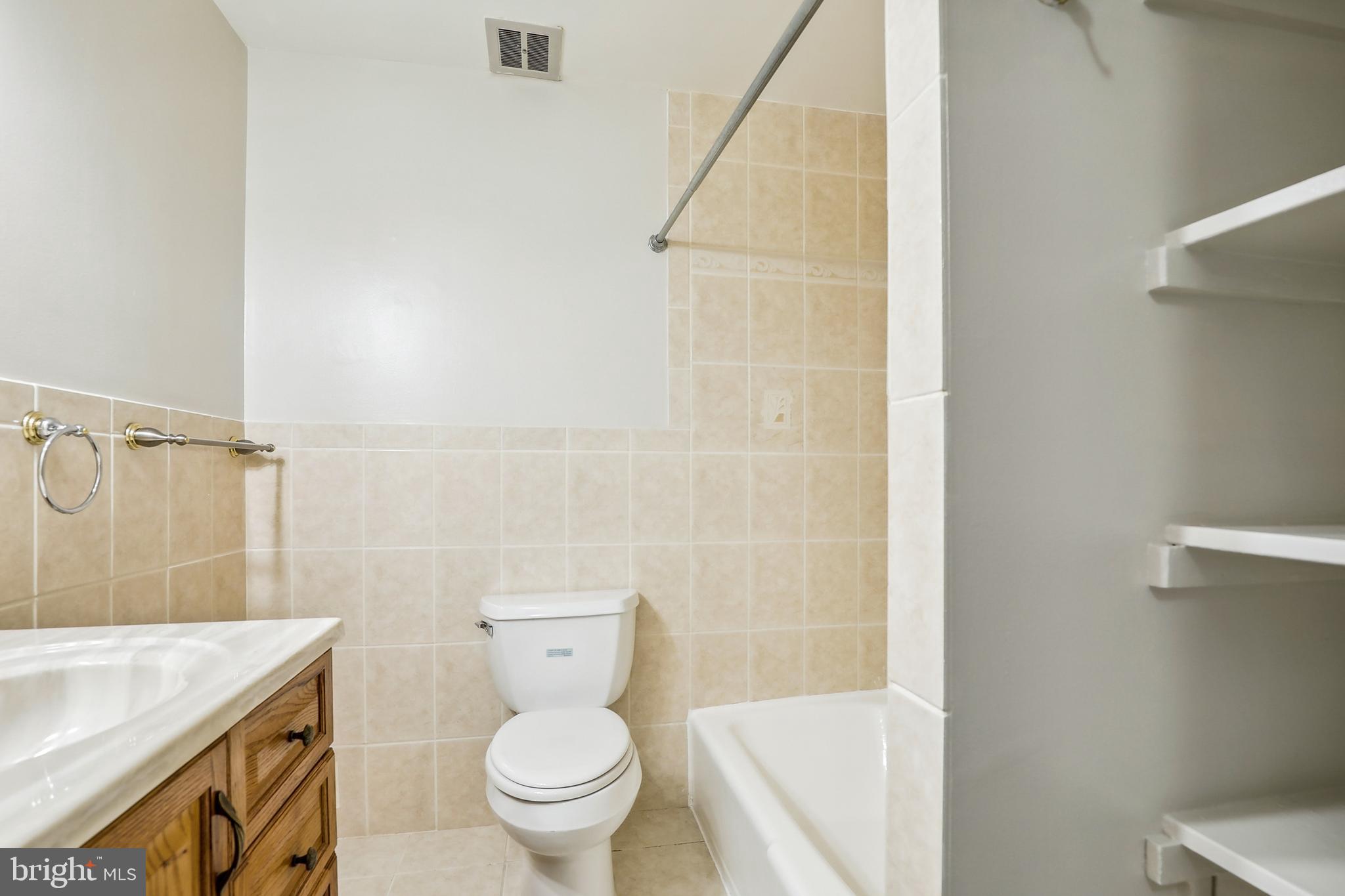 CEDAR VILLAGE - Residential