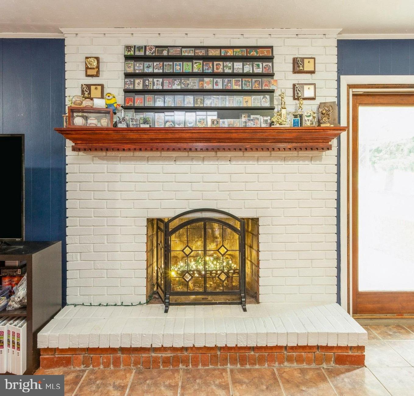 CAMELOT - Residential