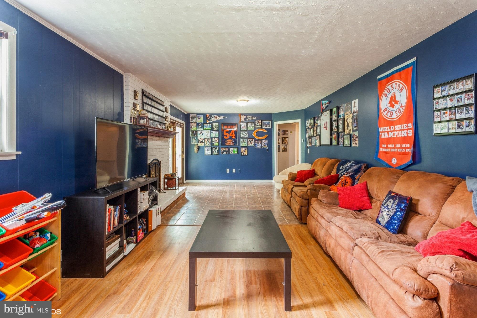 CAMELOT - Residential