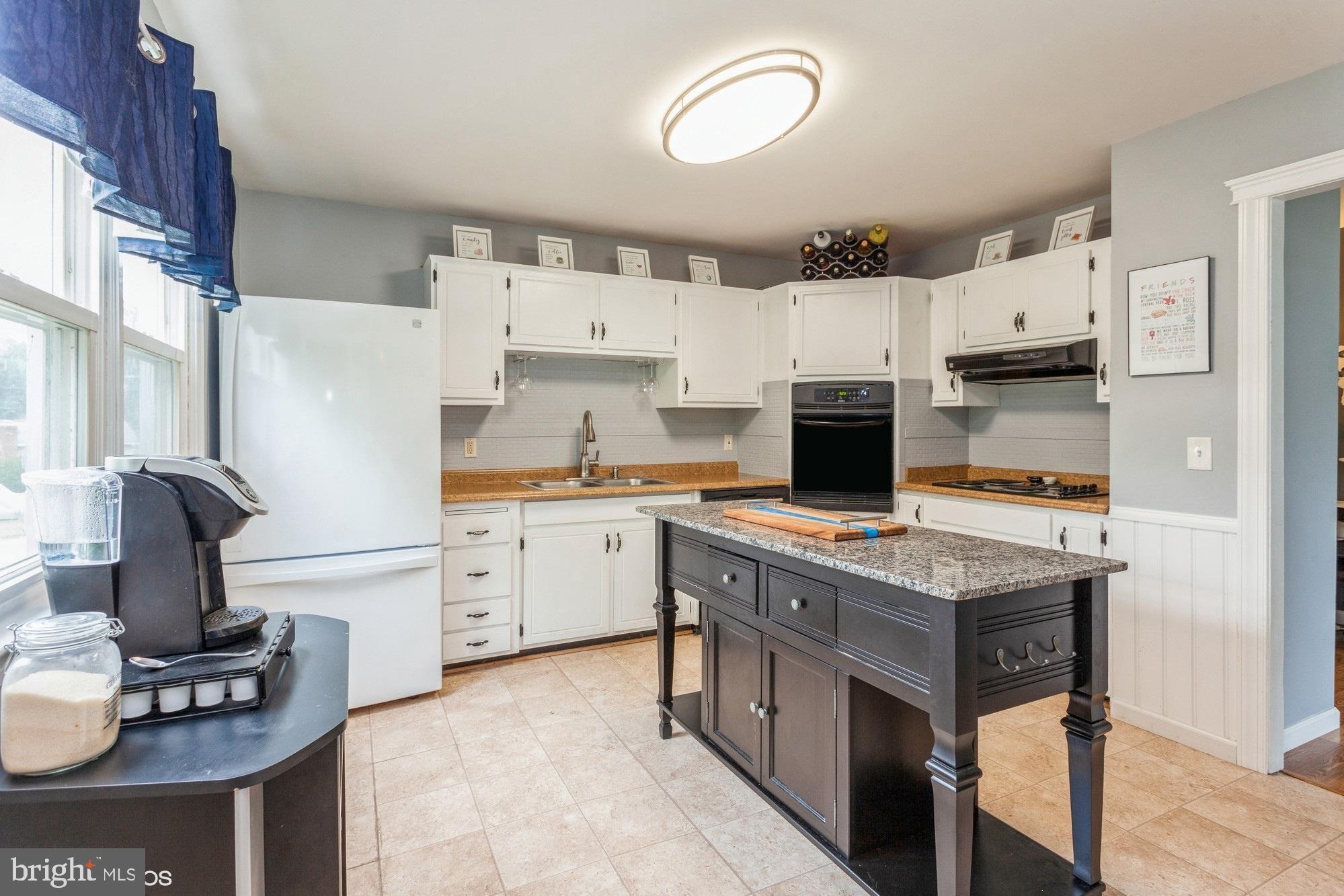 CAMELOT - Residential